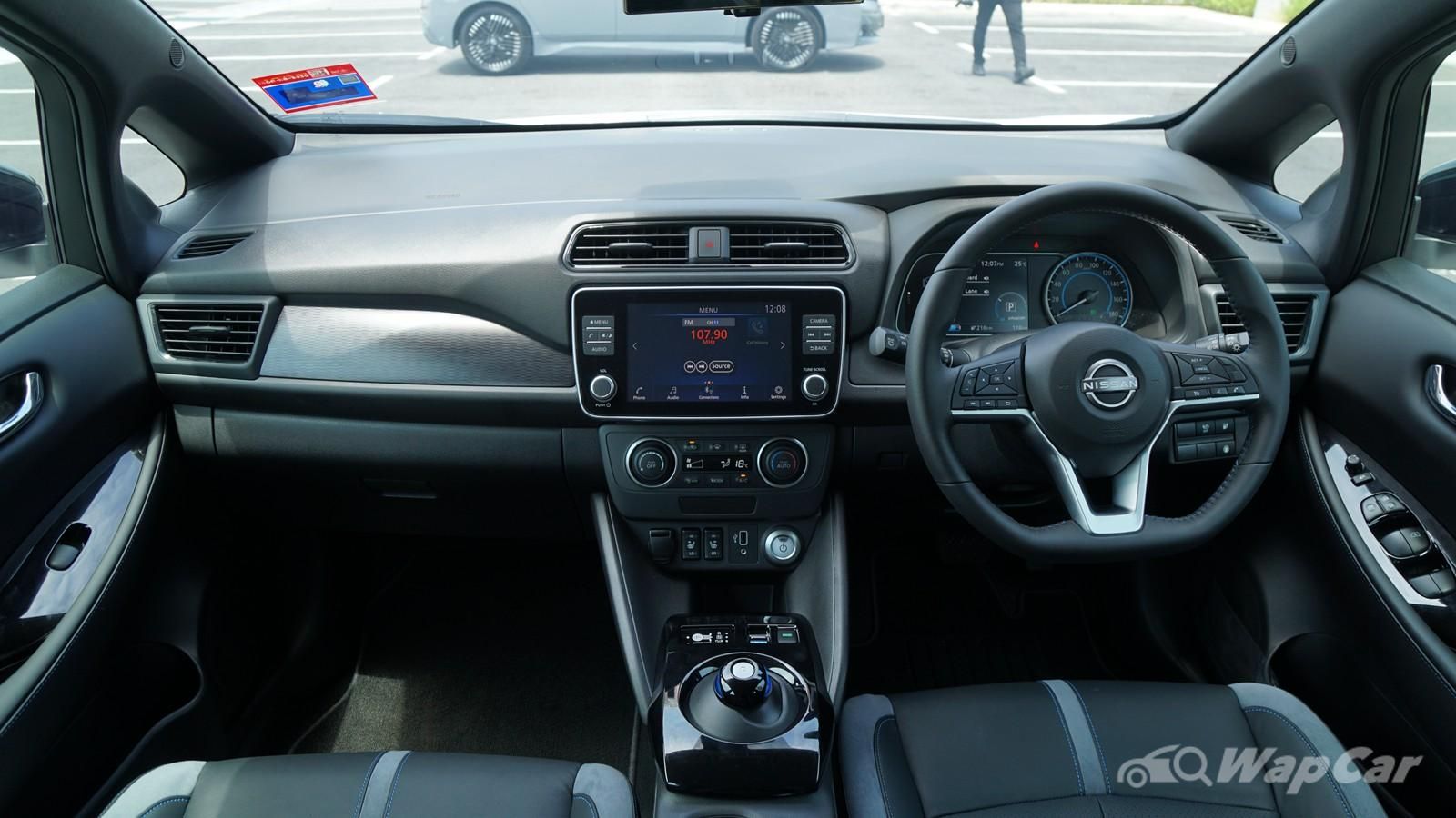 2023 Nissan Leaf Interior 001