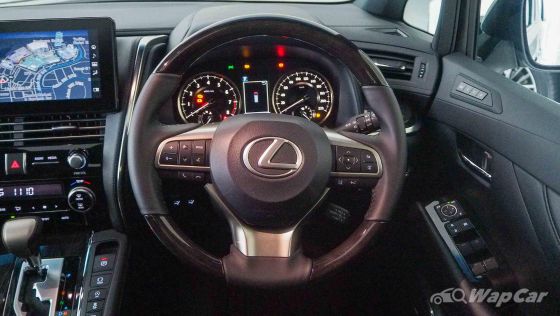 2021 Lexus LM350 4-Seater Interior 006