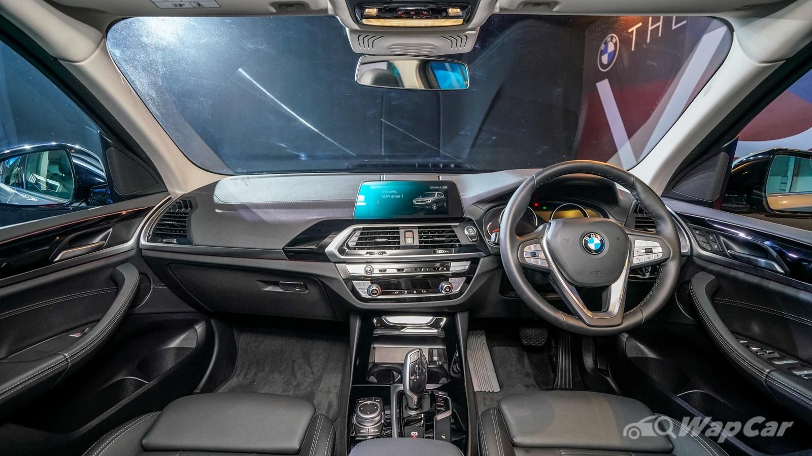 2021 BMW X3 sDrive20i Interior 001