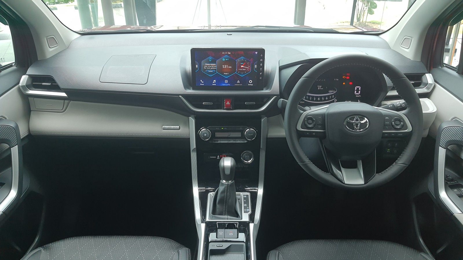 2022 Toyota Veloz 1.5 AT Interior 002