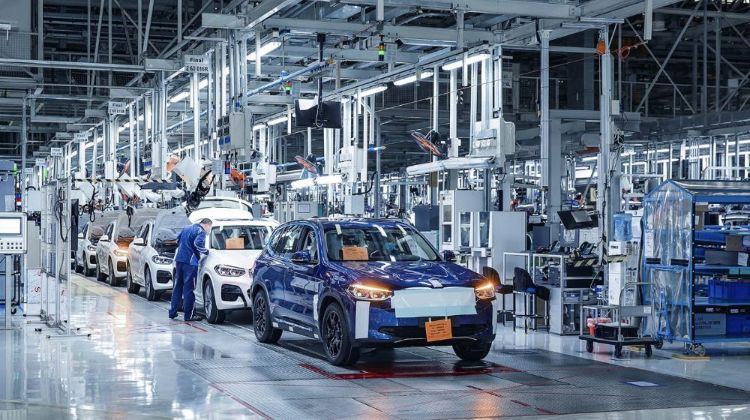 Kereta elektrik BMW iX3 2020 serba baru akan diperkenalkan pada 14 Julai