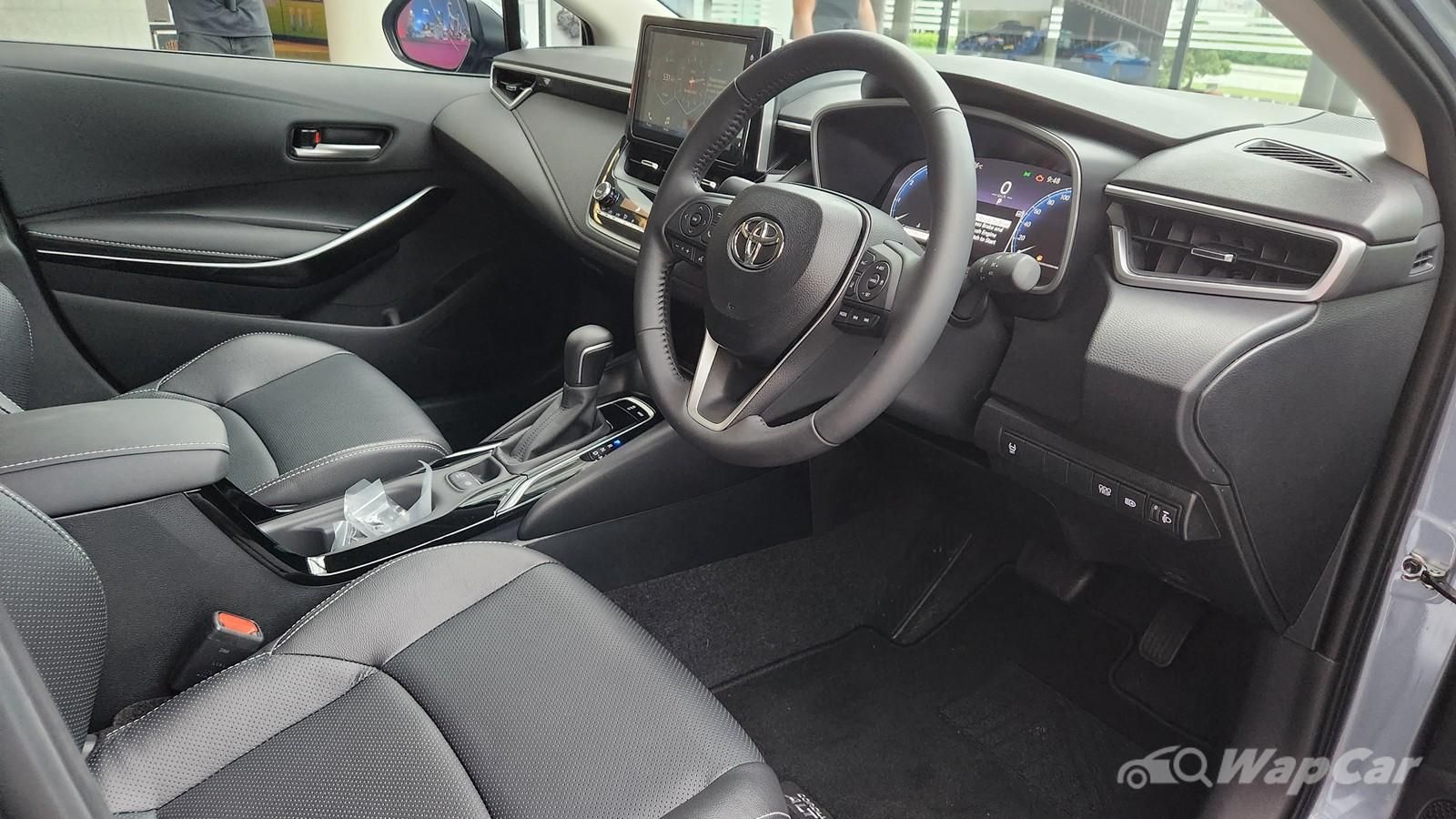 2019 Toyota Corolla Altis 1.8G Interior 003