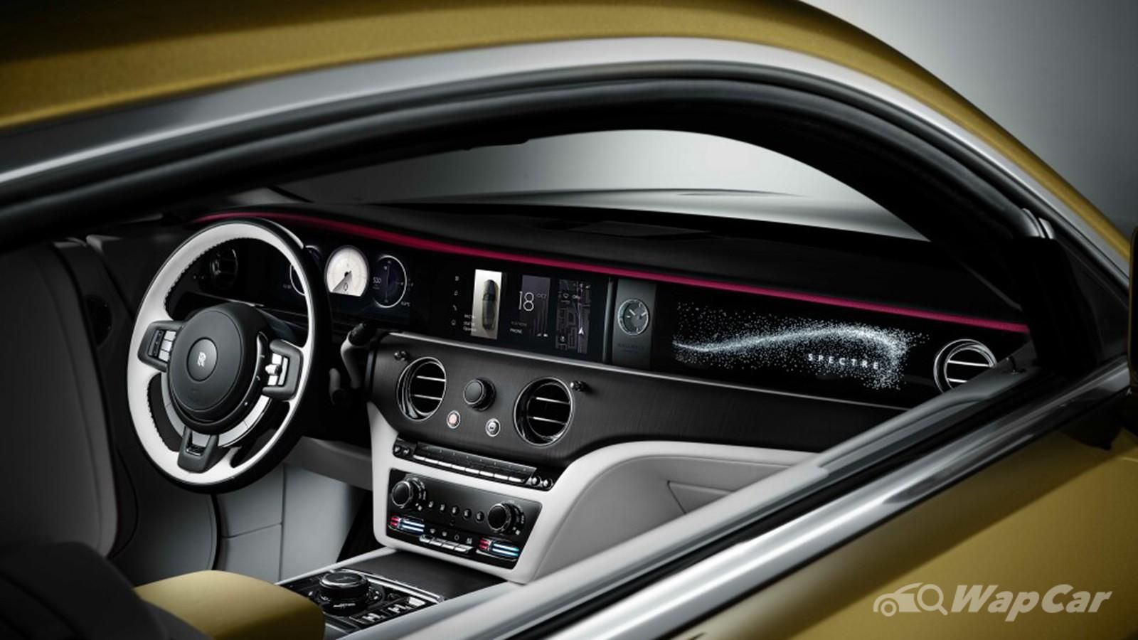 2023 Rolls Royce Spectre Interior 001