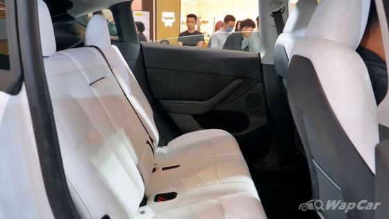 2023 Tesla Model Y Rear-Wheel Drive Interior 009