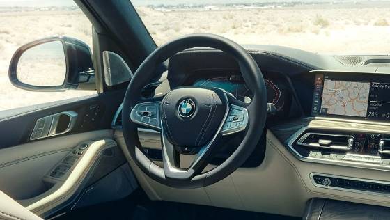 BMW X7 (2019) Interior 002