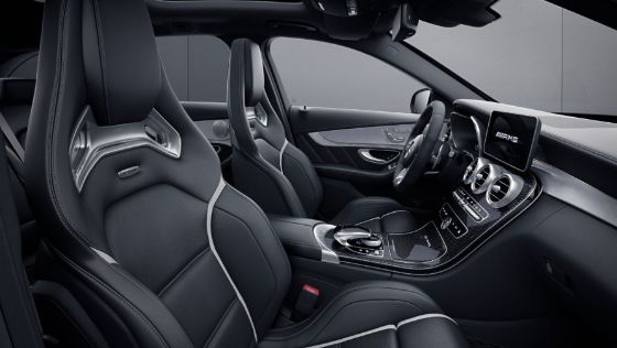 Mercedes-Benz AMG C-Class (2019) Interior 011