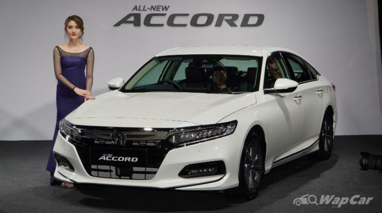 The world's most popular car colour for 2020 is white!
