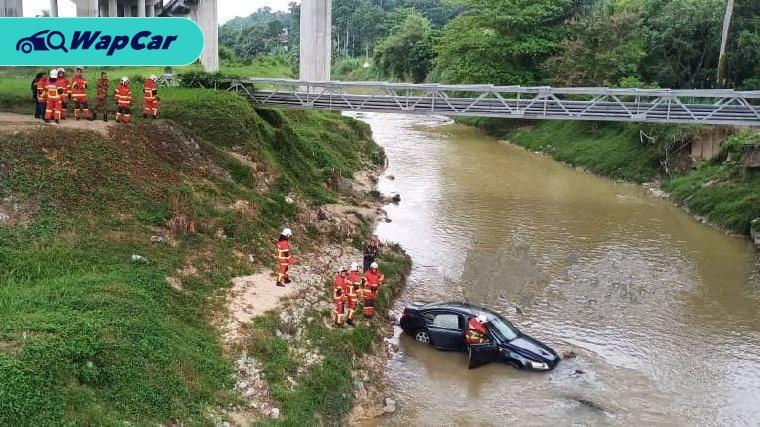 Audi A6 driver fell asleep at the wheel before the car plunged into river 01
