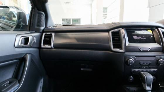 2019 Ford Ranger Raptor 2.0L 4X4 High Rdier Interior 005