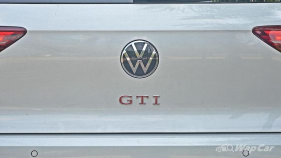 2022 Volkswagen Golf GTI Exterior 008