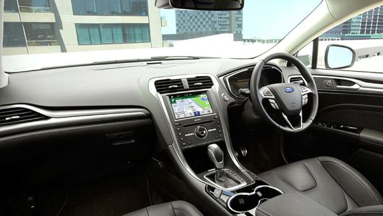 2018 Ford Mondeo 2.0 EcoBoost Interior 001